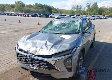 2025 Chevrolet Trax Fwd Lt from USA, damaged, VIN KL77LHEP7SC209700